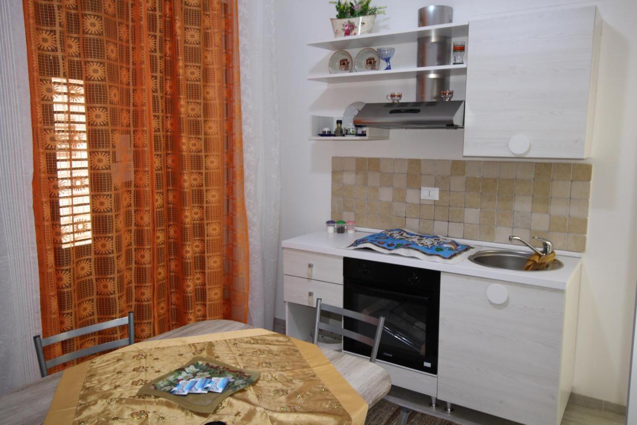 Roberto Guest House Castellammare del Golfo Exteriör bild